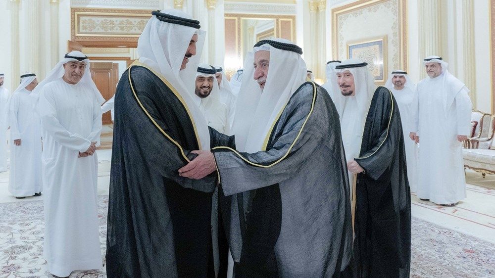 حاكم الشارقة يواصل استقبال المهنئين بشهر رمضان المبارك