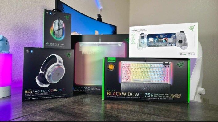 تكنولوجيا: مجموعة Phantom White من Razer: تجربة شخصية مع تصميم شفاف يغير شكل الباتل ستيشن بالكامل