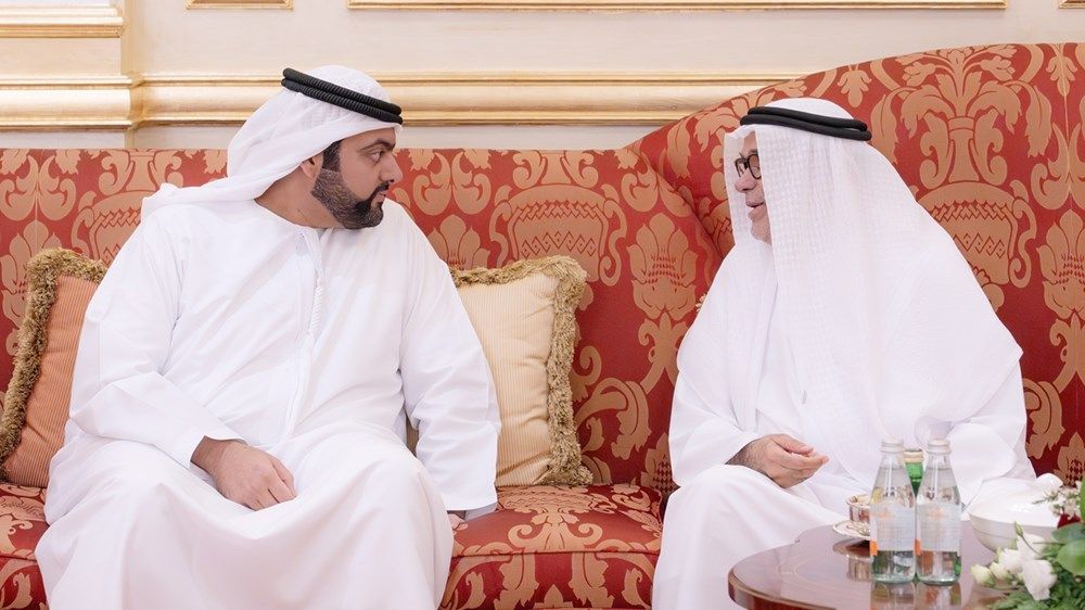 حمد الشرقي يستقبل عبدالله آل حامد وسفير البحرين والمهنئين بشهر رمضان بحضور ولي عهد الفجيرة