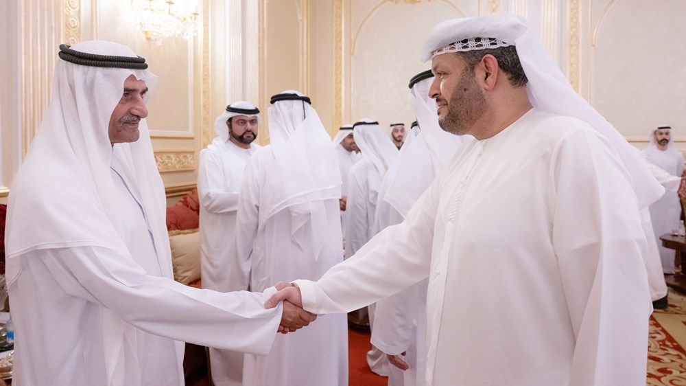 حمد الشرقي يستقبل عبدالله آل حامد وسفير البحرين والمهنئين بشهر رمضان بحضور ولي عهد الفجيرة