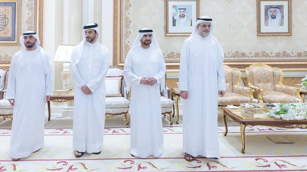 حاكم الشارقة يستقبل المهنئين بشهر رمضان المبارك