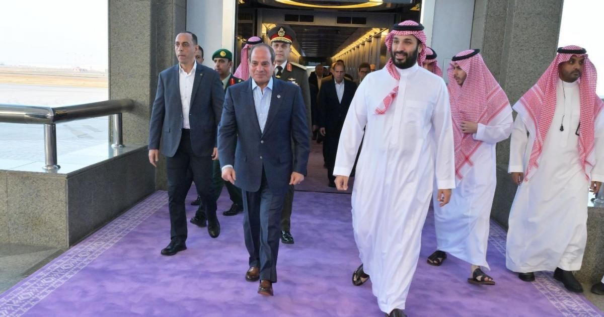 السيسي وبن سلمان يؤكدان ضرورة تنفيذ خطة ترامب للسلام