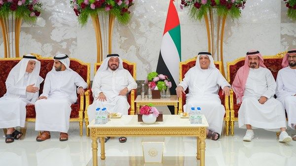 سعود بن صقر يواصل استقبال المهنئين بشهر رمضان المبارك