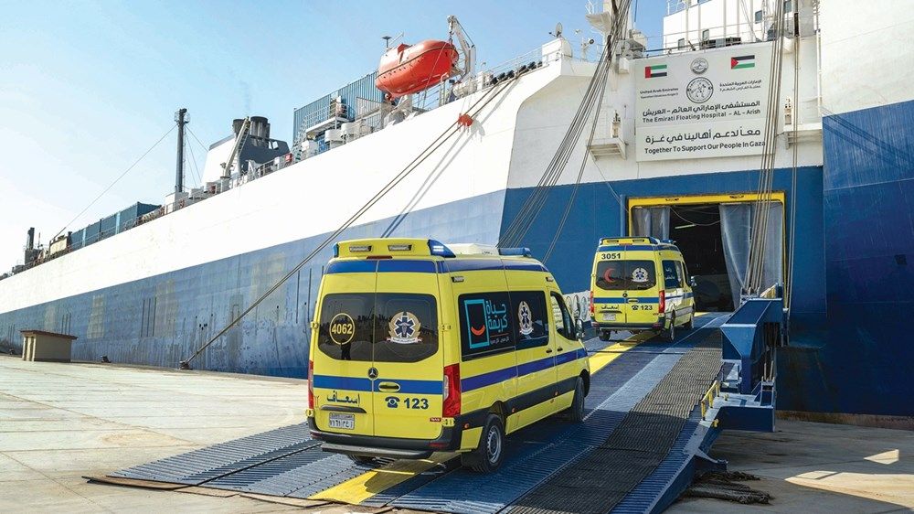 المستشفى الإماراتي العائم يستقبل 33 حالة من قطاع غزة