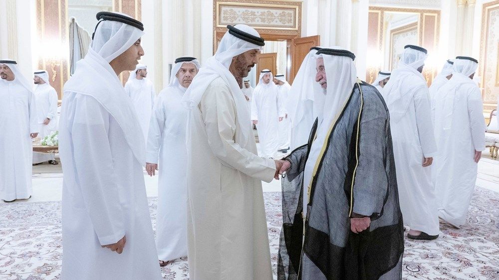 حاكم الشارقة يستقبل المهنئين بشهر رمضان المبارك