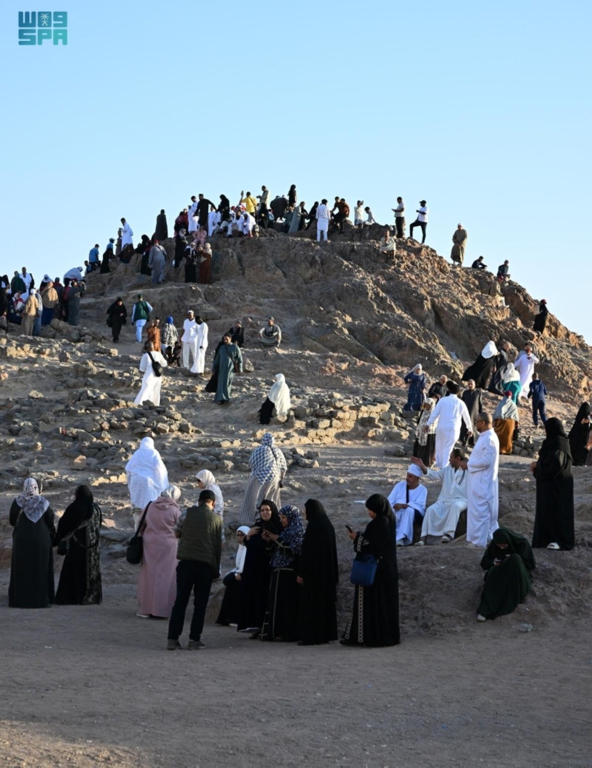 في رمضان.. جبل الرماة مقصد للزوار وشاهد تاريخي يروي صفحات من السيرة النبوية