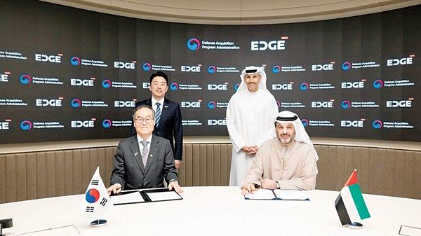 الإمارات وكوريا تستعرضان مستجدات الشراكة الاستراتيجية الخاصة