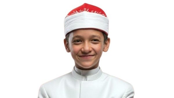 عمر علي عوض ينافس في «دبي الدولية للقرآن» بإرث عمالقة التلاوة في مصر