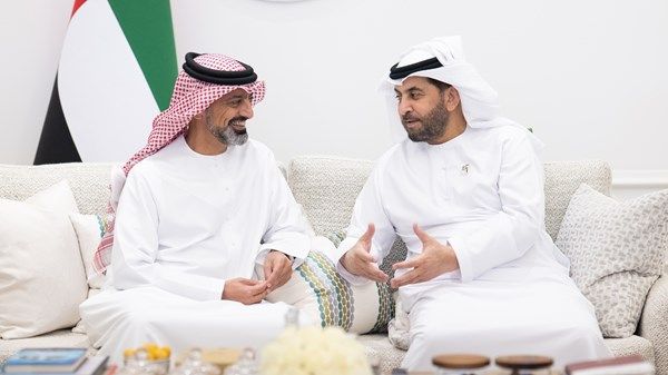 حمدان بن زايد يستقبل ولي عهد عجمان