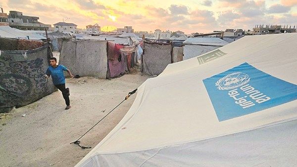 الجامعة العربية تدعو إلى مواصلة دعم «الأونروا»