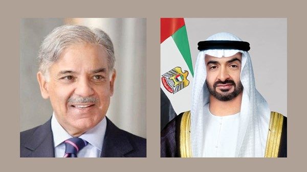 رئيس الدولة يتلقى اتصالاً هاتفياً من رئيس وزراء باكستان