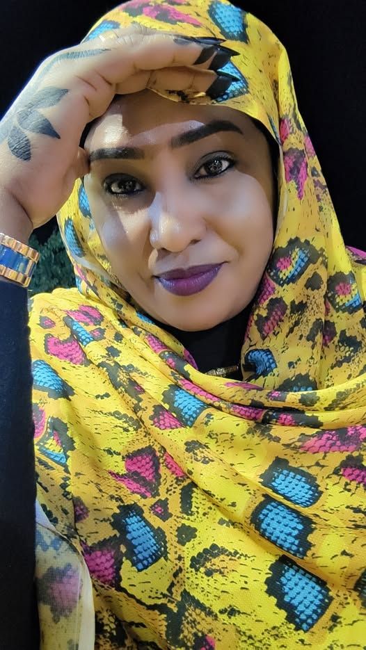 شاهد بالفيديو.. داليا الياس تفجرها: (كنت أكتب لرؤساء تحرير مقالاتهم عندما يستنجدوا بي بحجة التعب والسفر) وفاطمة الصادق تعلق: (دلو كشحت العشاء)