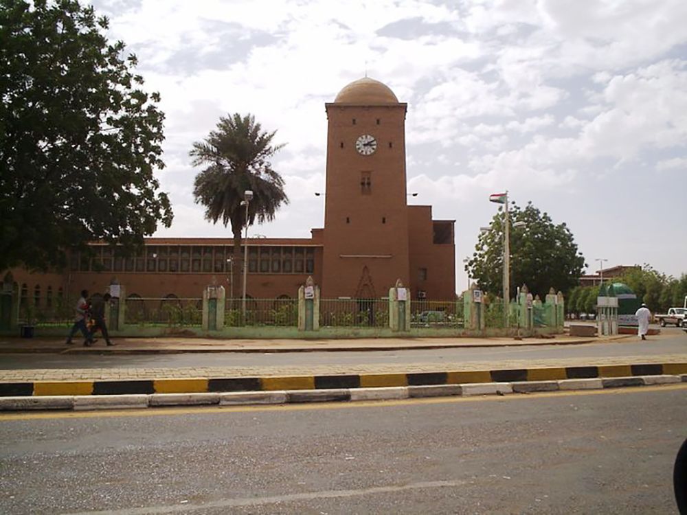 تدابير وقائية للطرق والجسور بشوارع الريف الجنوبي بمحلية امدرمان