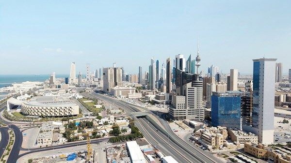 السعودية وقطر والبحرين والكويت والأردن تتصدى لهجوم إيراني