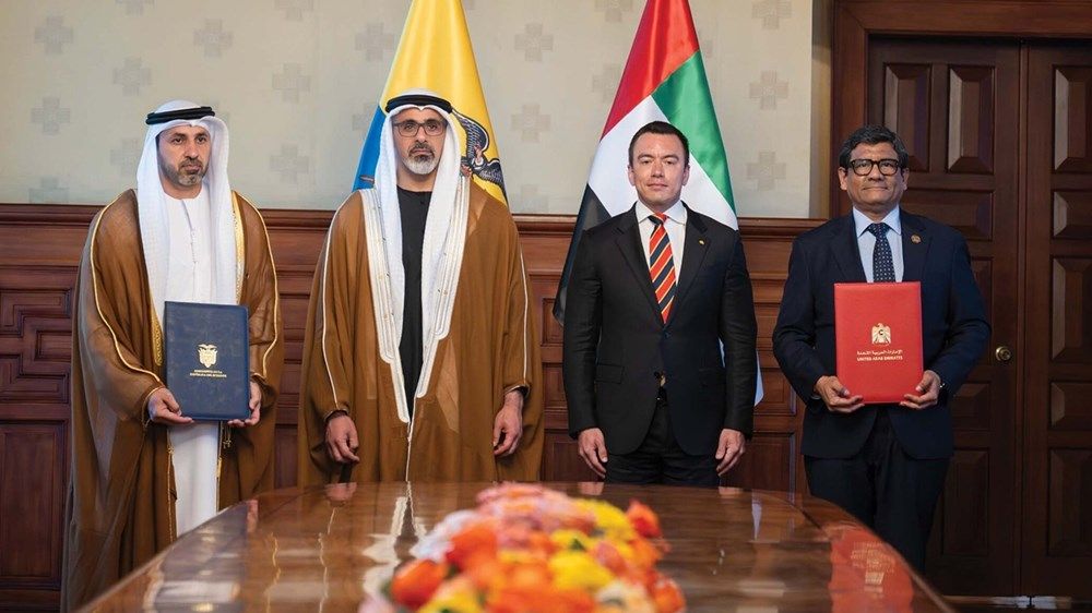 ولي عهد أبوظبي ورئيس الإكوادور يبحثان تعزيز التعاون الثنائي تزامناً مع الإعلان عن اتفاقية الشراكة الاقتصادية الشاملة بين البلدين