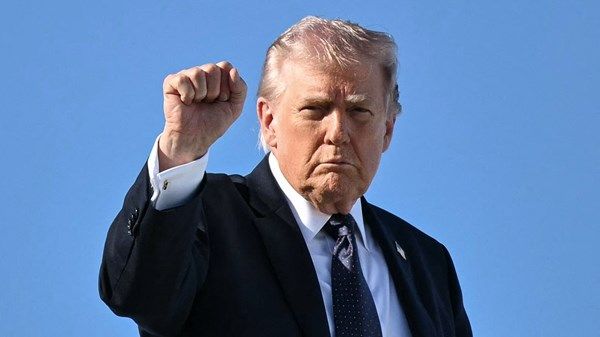 ترامب: لا أخشى إرسال قوات إلى إيران عند الضرورة