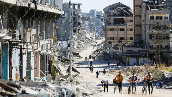 المتحدث باسم «الصليب الأحمر» لـ «الاتحاد»: مليونا شخص يعيشون في أقل من نصف مساحة غزة