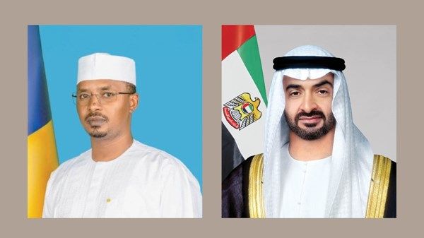 رئيس الدولة والرئيس التشادي يبحثان خلال اتصال هاتفي المستجدات في المنطقة