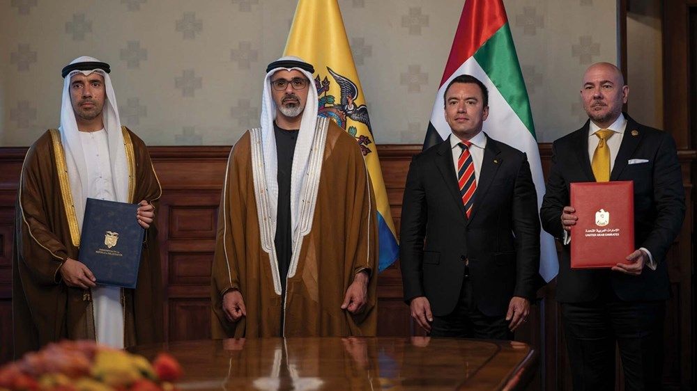 ولي عهد أبوظبي ورئيس الإكوادور يبحثان تعزيز التعاون الثنائي تزامناً مع الإعلان عن اتفاقية الشراكة الاقتصادية الشاملة بين البلدين