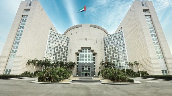 الإمارات تستدعي السفير الإيراني وتسلّمه مذكرة احتجاج إزاء الاعتداءات والهجمات الإرهابية الإيرانية
