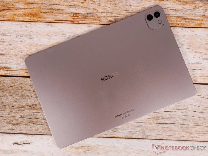 تكنولوجيا: إصدار حاسوب لوحي جديد متطور بشاشة أو إل إي دي عالمياً قبل سلسلة سامسونج جالاكسي تاب إس 12 #MWC2026