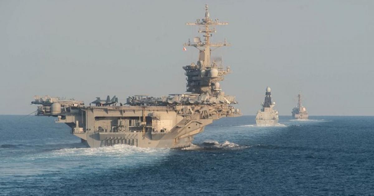 الحرس الثوري الإيراني يعلن استهداف حاملة الطائرات "لينكولن" بـ4 صواريخ