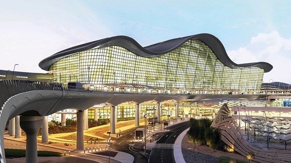 "مطارات أبوظبي": استئناف العمليات التشغيلية في مطار زايد الدولي بشكل محدود