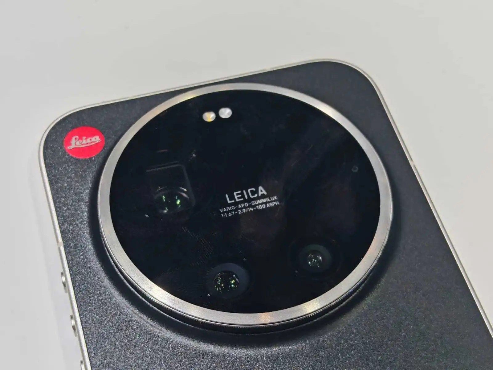 تكنولوجيا: شاومي و Leica يطلقان هاتف LeitzPhone 4 الفاخر في #MWC2026