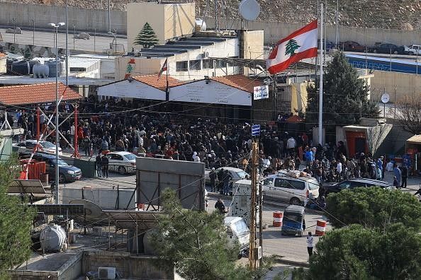 غارات إسرائيلية على لبنان تسفر عن شهداء وجرحى ونزوح آلاف