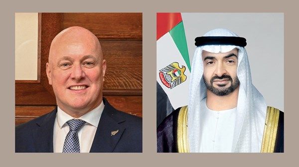 رئيس الدولة يتلقى اتصالاً هاتفياً من رئيس وزراء نيوزيلندا بحثاً خلاله تطورات المنطقة وتداعياتها على الأمن والاستقرار الإقليمي والدولي