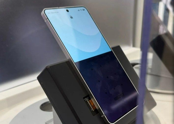 تكنولوجيا: الكشف عن الجيل الثاني من Privacy Display لهاتف Galaxy S27 Ultra بقدرات تخصيص متقدمة #MWC2026