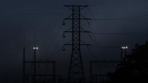 انقطاع كامل للتيار الكهربائي في العراق