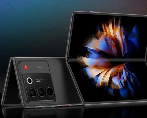 تكنولوجيا: هاتف نوبيا Fold ينطلق عالميا بنصف سعر جهاز سامسونج Galaxy Z Fold7