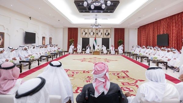 حمدان بن زايد يستقبل المهنئين بمناسبة شهر رمضان المبارك