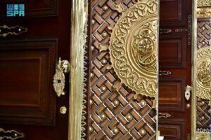 أبواب المسجد النبوي تحف معمارية تجمع بين أصالة التاريخ وروعة التصميم