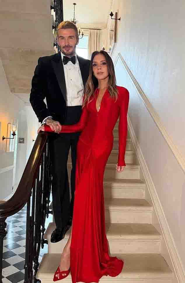 فيكتوريا بيكهام تتلقى صفعة جديدة من بروكلين في باريس.. اليكم ما حدث