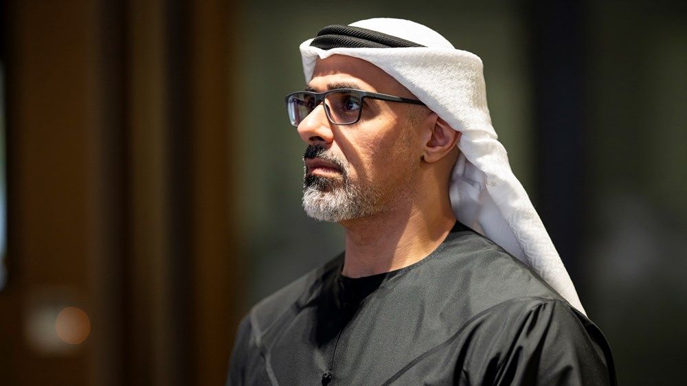 خالد بن محمد بن زايد يتفقد منظومة الجاهزية والاستجابة للطوارئ في مركز قيادة العمليات الطبية الموحدة في أبوظبي