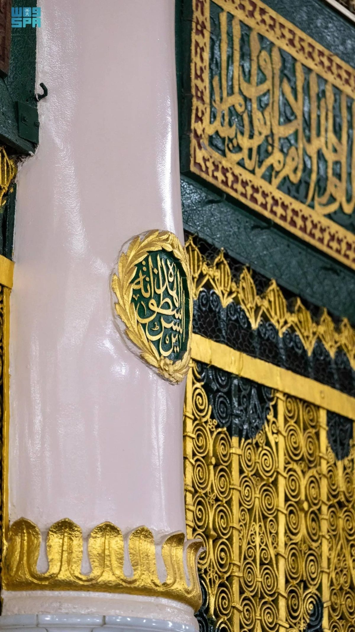 الأساطين في المسجد النبوي تروي صفحات من السيرة النبوية