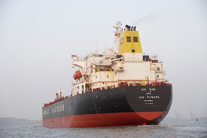 توضيح من وزارة الطاقة بشأن ترتيبات استيراد الوقود