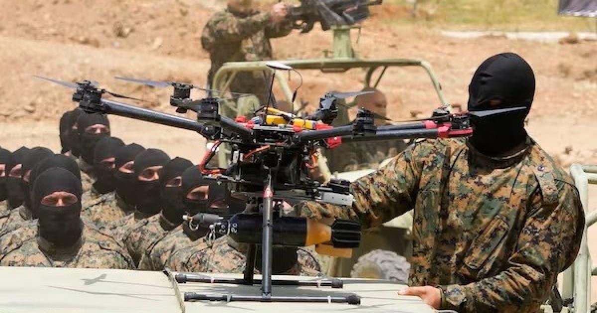 "حزب الله" يستهدف قاعدة قرب تل أبيب