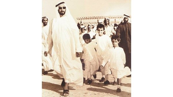 أنشأ صندوق الزواج في يونيو 1992.. «زايد» آمن بأن الأسرة أساس المجتمع المتلاحم