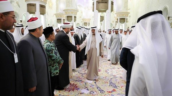 نهيان بن مبارك يشهد فعالية «يوم زايد للعمل الإنساني» التي نظّمتها الشؤون الإسلامية والأوقاف والزكاة