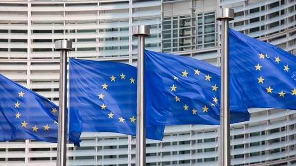 الاتحاد الأوروبي يجدد إدانته الشديدة للاعتداءات الإيرانية ضد دول الجوار