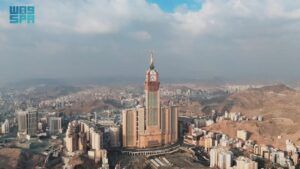 استنفار خدمي في مكة المكرمة لخدمة المعتمرين خلال العشر الأواخر من رمضان