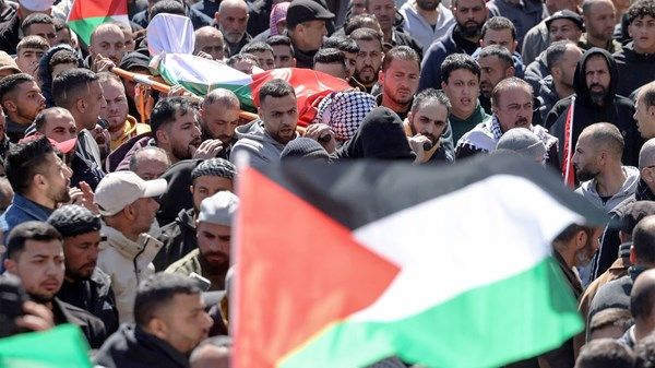 مستوطنون متطرفون يقتلون 4 فلسطينيين في الضفة الغربية