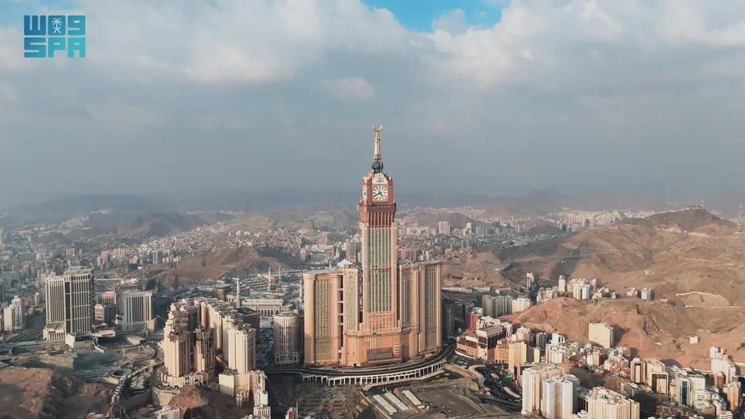 استنفار خدمي في مكة المكرمة لخدمة المعتمرين خلال العشر الأواخر من رمضان