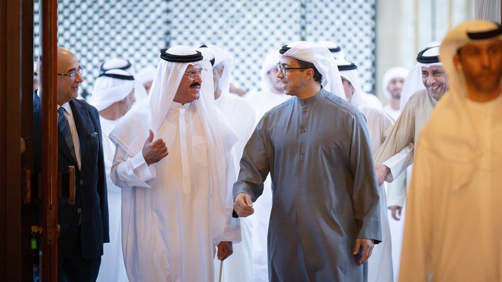 منصور بن زايد يحضر مأدبة إفطار سلطان بن حمدان