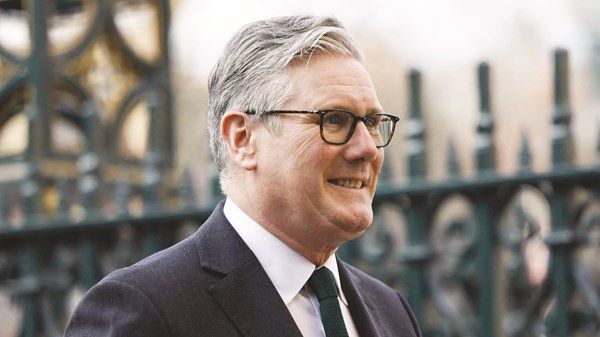 ستارمر: بريطانيا وأميركا تعملان معاً بشكل وثيق