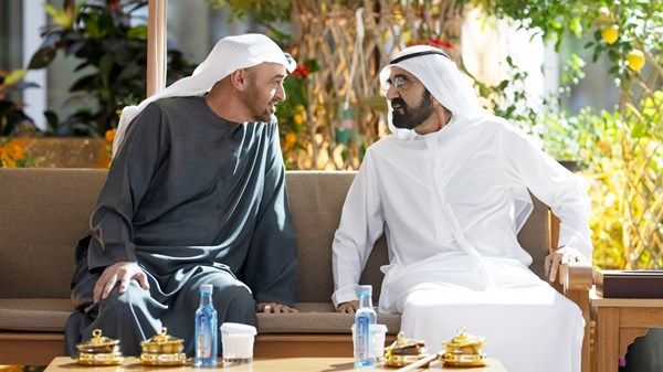 خلال لقائهما في استراحة المرموم بدبي.. رئيس الدولة ومحمد بن راشد يبحثان شؤون الوطن