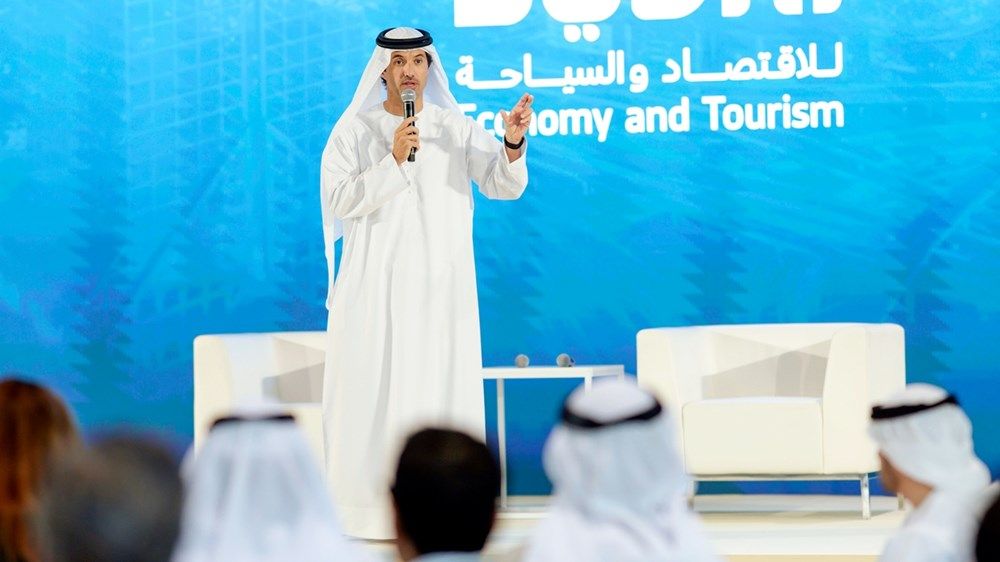 حمدان بن محمد يلتقي قادة الأعمال في دبي لبحث تسريع الزخم الاقتصادي وتعزيز المرونة